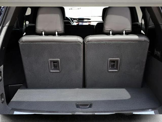 2023 Cadillac XT6 SUV in Stellar Black Metallic thumbnail 26
