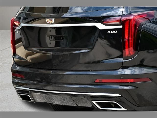2023 Cadillac XT6 SUV in Stellar Black Metallic thumbnail 31