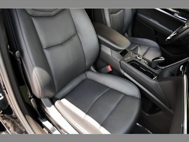 2023 Cadillac XT6 SUV in Stellar Black Metallic thumbnail 32