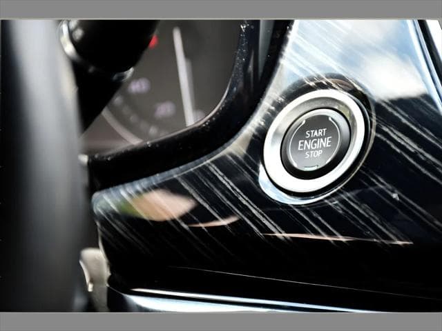 2023 Cadillac XT6 SUV in Stellar Black Metallic thumbnail 36
