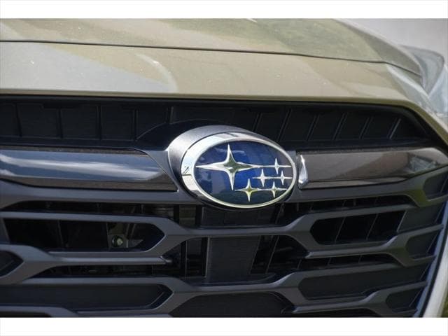 2025 Subaru Outback SUV in Autumn Green Metallic thumbnail 13