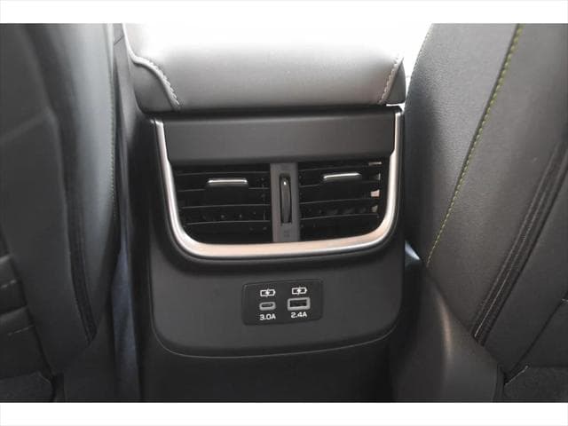 2025 Subaru Outback SUV in Autumn Green Metallic thumbnail 18