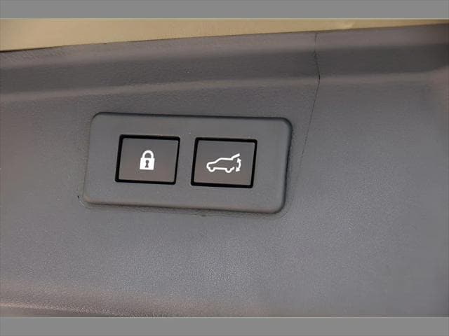 2025 Subaru Outback SUV in Autumn Green Metallic thumbnail 25