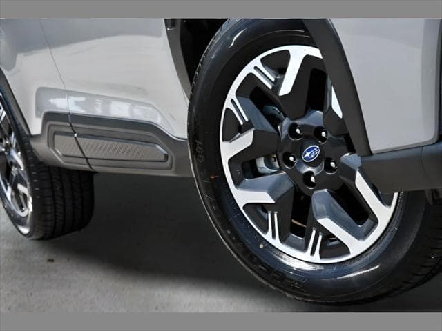 2026 Subaru Forester SUV in Gray thumbnail 11