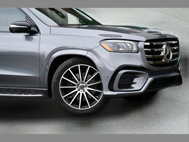 2024 Mercedes-Benz GLS 450 SUV in Gray thumbnail 10