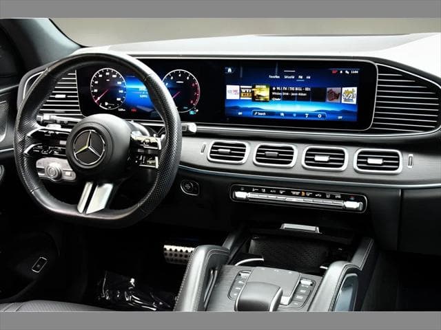 2024 Mercedes-Benz GLS 450 SUV in Gray thumbnail 20