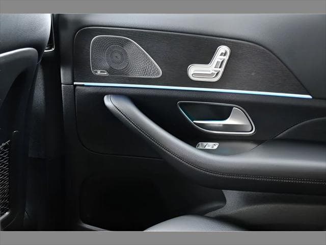 2024 Mercedes-Benz GLS 450 SUV in Gray thumbnail 21
