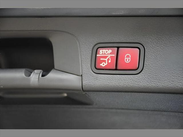 2024 Mercedes-Benz GLS 450 SUV in Gray thumbnail 27