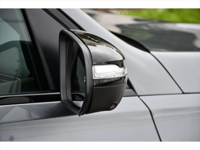 2024 Mercedes-Benz GLS 450 SUV in Gray thumbnail 34