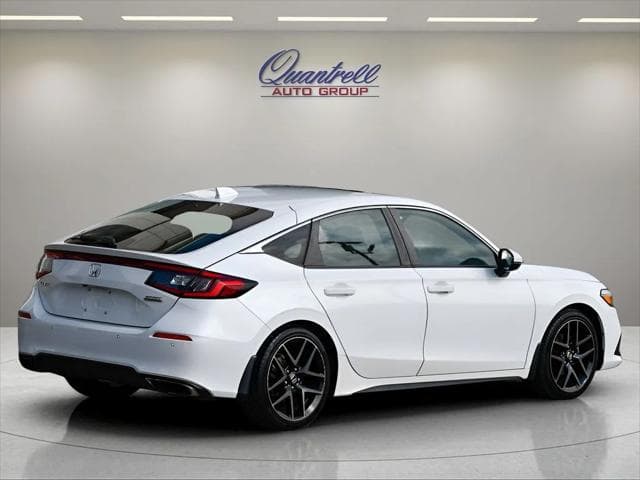 2022 Honda Civic Hatchback Hatchback in Platinum White Pearl thumbnail 4