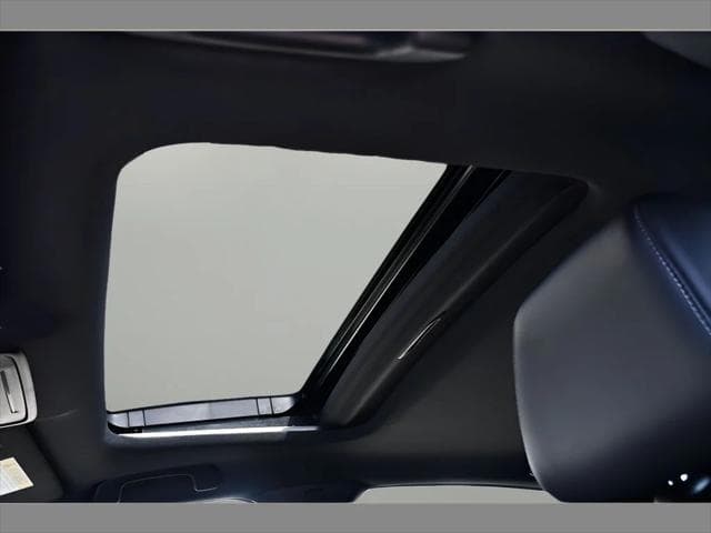 2022 Honda Civic Hatchback Hatchback in Platinum White Pearl thumbnail 15