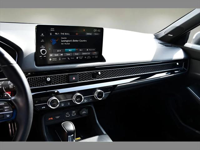 2022 Honda Civic Hatchback Hatchback in Platinum White Pearl thumbnail 20