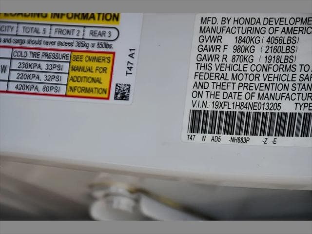 2022 Honda Civic Hatchback Hatchback in Platinum White Pearl thumbnail 26