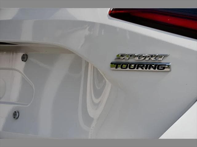 2022 Honda Civic Hatchback Hatchback in Platinum White Pearl thumbnail 27