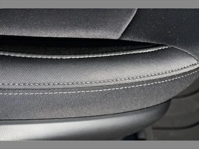 2026 Subaru Crosstrek SUV in Sapphire Blue Pearl thumbnail 28