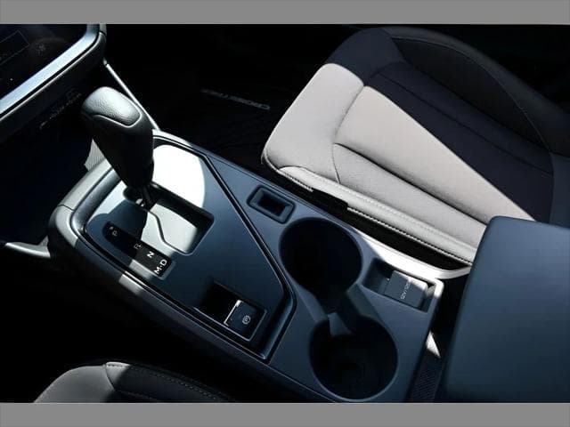 2026 Subaru Crosstrek SUV in Sapphire Blue Pearl thumbnail 31