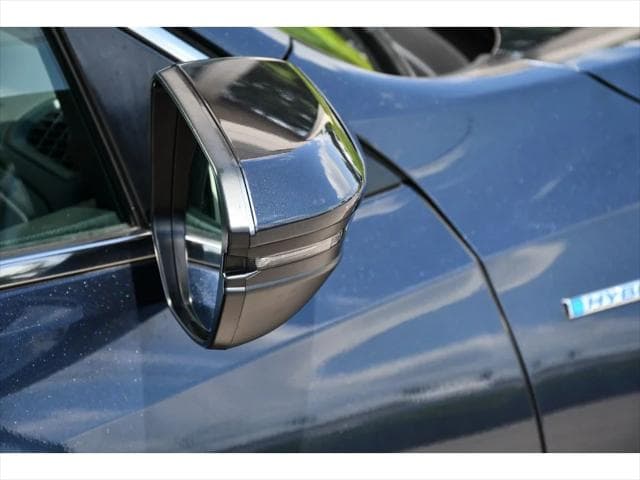 2022 Honda Insight Sedan in Modern Steel Metallic thumbnail 29