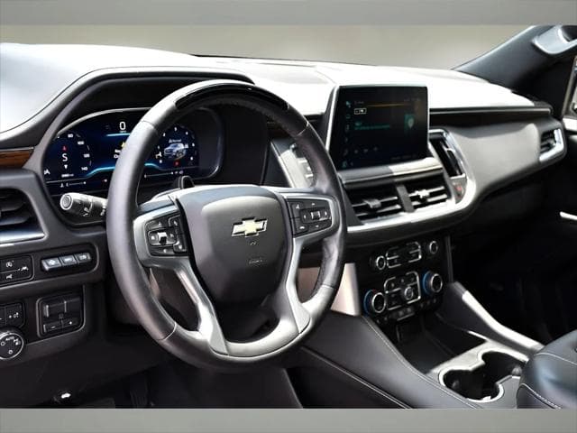 2023 Chevrolet Tahoe SUV in Black thumbnail 12