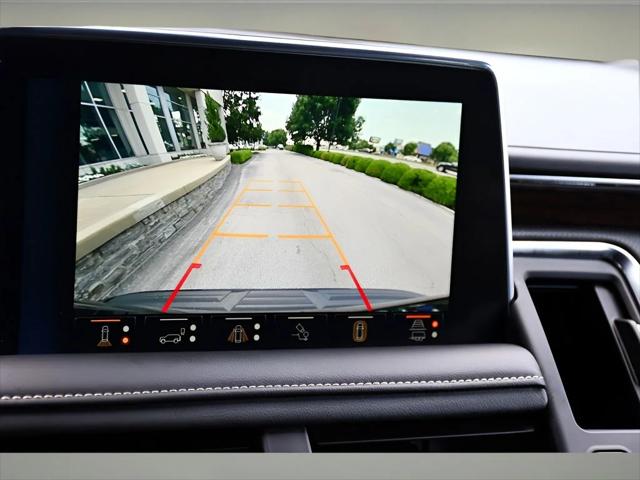 2023 Chevrolet Tahoe SUV in Black thumbnail 23