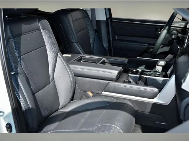 2024 Toyota Tundra Truck in Lunar Rock thumbnail 30