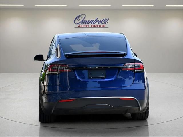 2023 Tesla Model X SUV in Deep Blue Metallic thumbnail 5