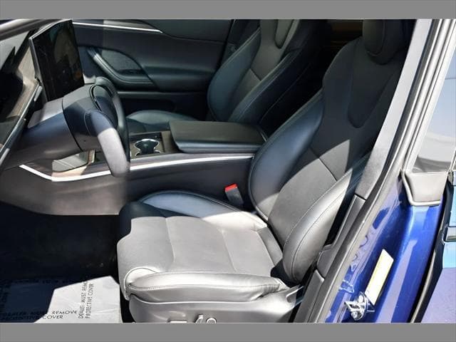2023 Tesla Model X SUV in Deep Blue Metallic thumbnail 14