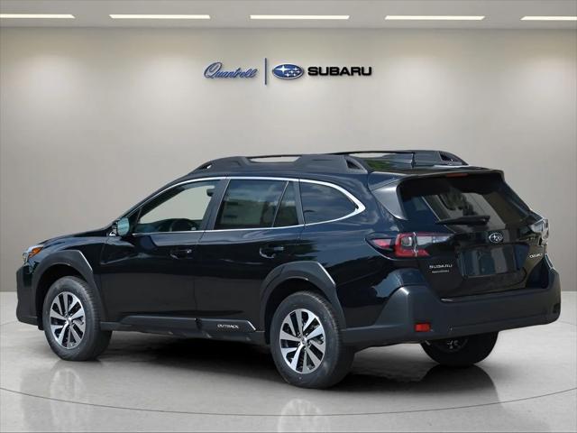 2025 Subaru Outback SUV in Crystal Black Silica thumbnail 6