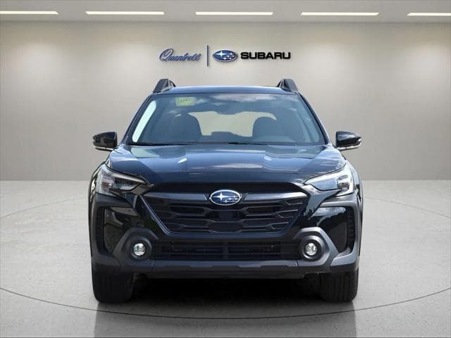 2025 Subaru Outback SUV in Crystal Black Silica thumbnail 9