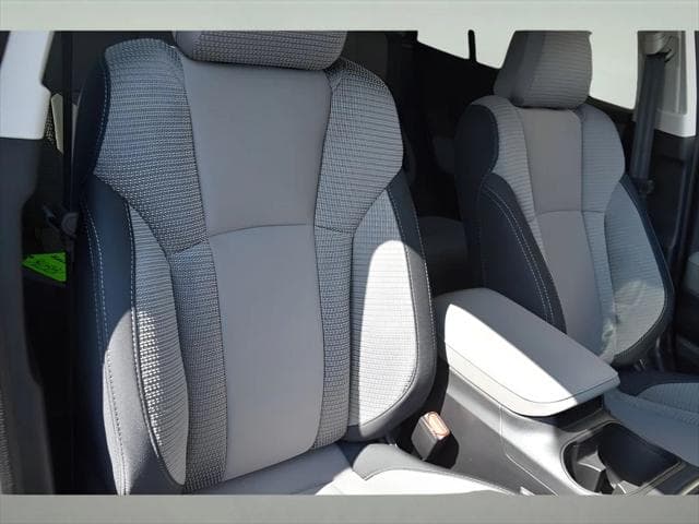 2025 Subaru Outback SUV in Crystal Black Silica thumbnail 23