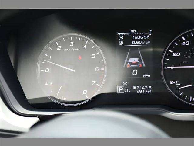 2026 Subaru Crosstrek SUV in Ice Silver Metallic thumbnail 19