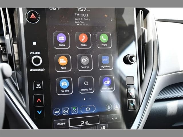 2026 Subaru Crosstrek SUV in Ice Silver Metallic thumbnail 21
