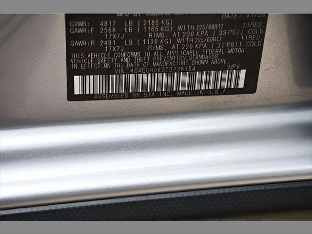 2026 Subaru Crosstrek SUV in Ice Silver Metallic thumbnail 26