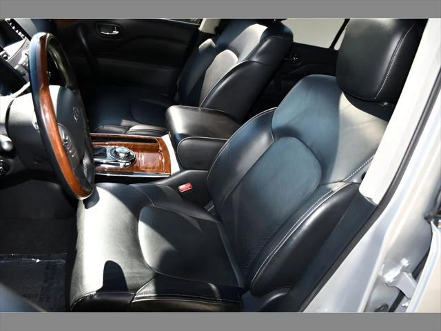 2019 INFINITI QX80 SUV in Liquid Platinum thumbnail 14