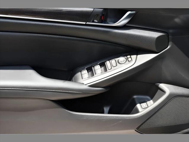 2022 Honda Accord Sedan in Still Night Pearl thumbnail 24