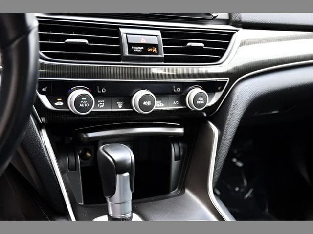 2022 Honda Accord Sedan in Still Night Pearl thumbnail 36