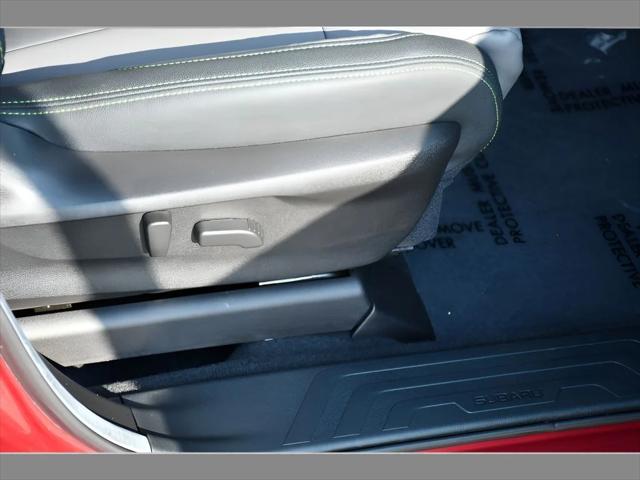 2023 Subaru Ascent SUV in Crystal White Pearl thumbnail 33