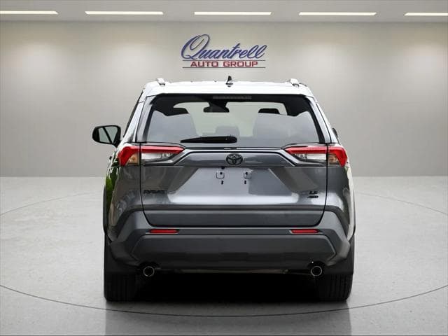 2021 Toyota RAV4 SUV in Magnetic Gray Metallic thumbnail 5