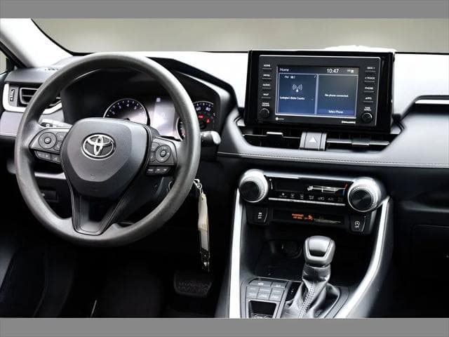 2021 Toyota RAV4 SUV in Magnetic Gray Metallic thumbnail 17