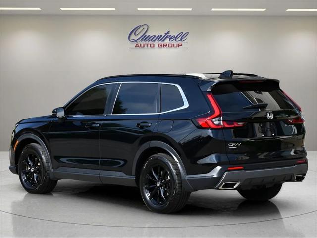 2024 Honda CR-V Hybrid SUV in Crystal Black Pearl thumbnail 6