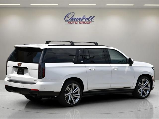 2025 Cadillac Escalade ESV SUV in Crystal White Tricoat thumbnail 4