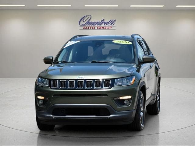 2020 Jeep Compass SUV in Olive Green Pearlcoat thumbnail 7