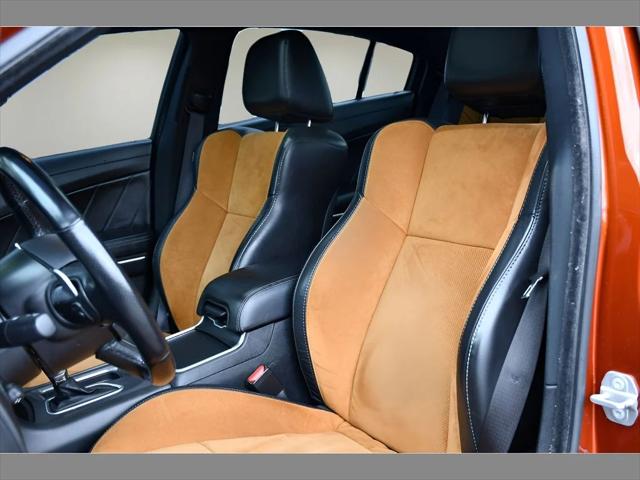 2020 Dodge Charger Sedan in Sinamon Stick thumbnail 15