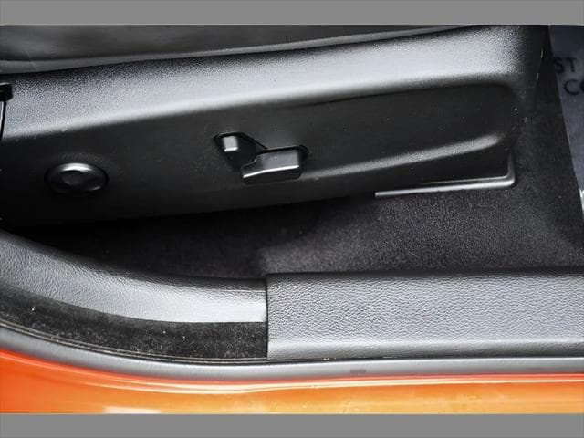 2020 Dodge Charger Sedan in Sinamon Stick thumbnail 32