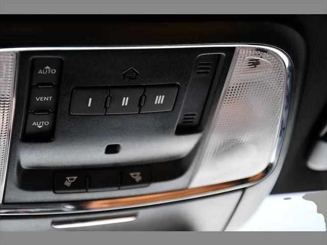 2020 Dodge Charger Sedan in Sinamon Stick - Image 39