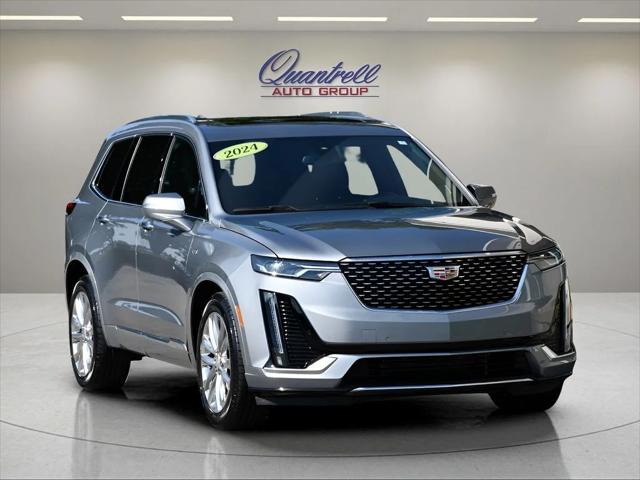 2024 Cadillac XT6 SUV in Argent Silver Metallic thumbnail 2