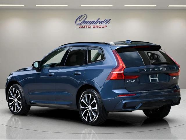 2024 Volvo XC60 SUV in Denim Blue Metallic thumbnail 6