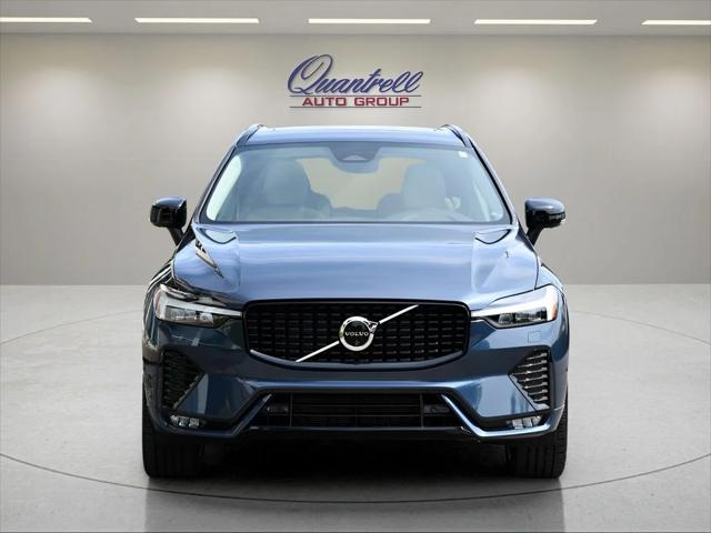 2024 Volvo XC60 SUV in Denim Blue Metallic thumbnail 9