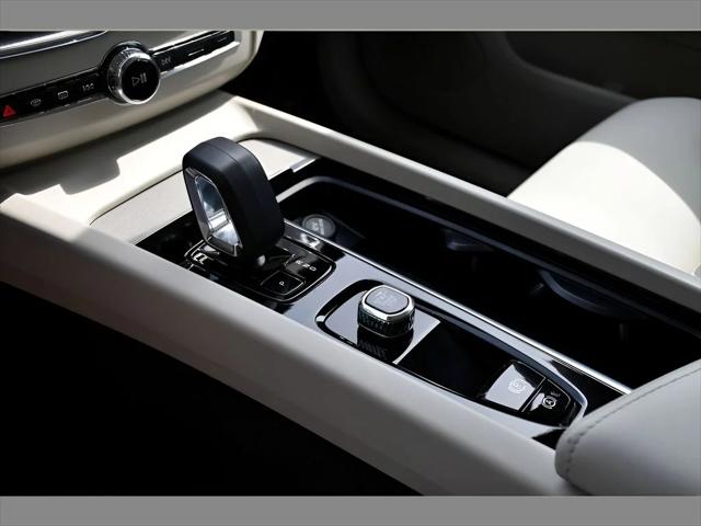 2024 Volvo XC60 SUV in Denim Blue Metallic thumbnail 37