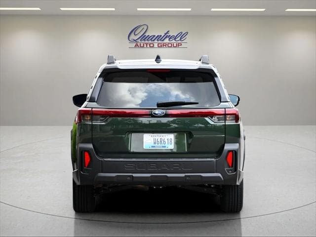 2026 Subaru Outback SUV in Deep Emerald Green Pearl thumbnail 5