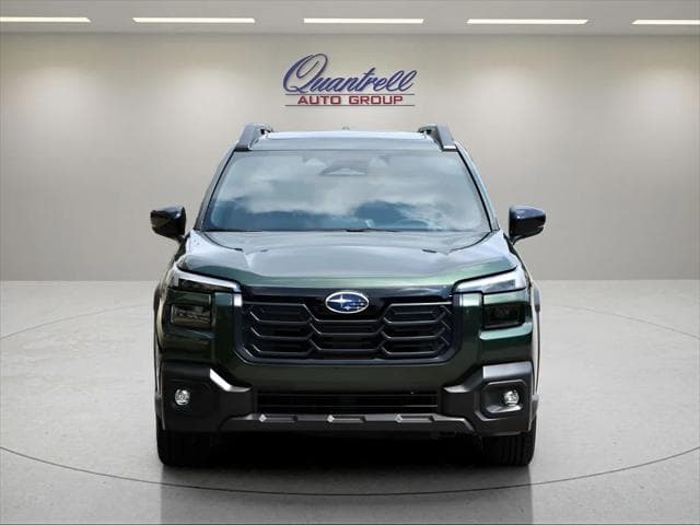 2026 Subaru Outback SUV in Deep Emerald Green Pearl thumbnail 9